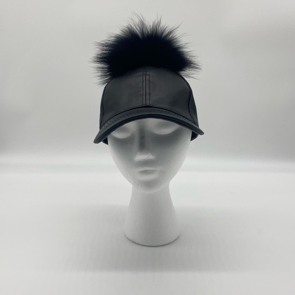 Akita Chicago Red Label Black Faux Leather Pom Pom Hat - Picture 2 of 6
